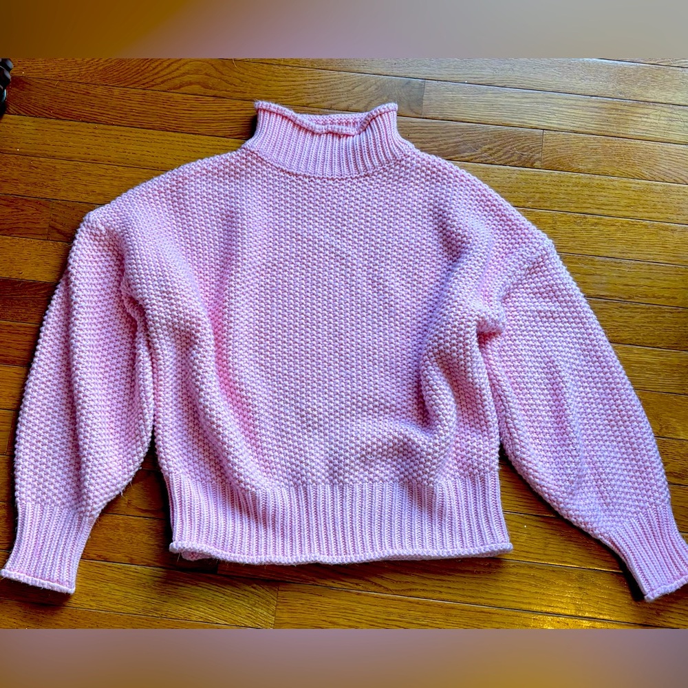 OVERSIZED MOCK TURTLENECK CHUNKY SWEATER